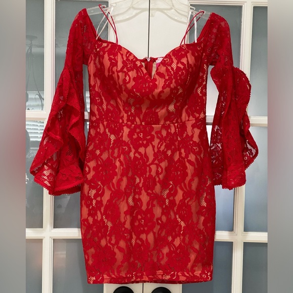 A'GACI Women's Red Lace Off The Shoulder Long Flutter Sleeve Mini Dress Size S - Picture 8 of 14